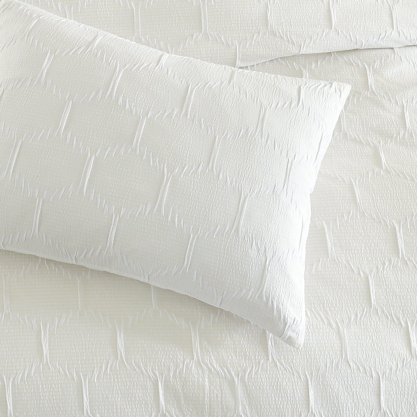 DKNY Modernes Hexagon Comforter Set