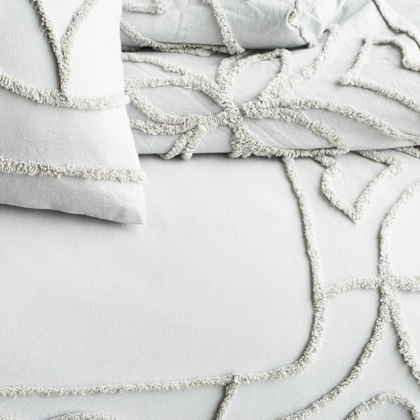 Peri Home Chenille Border Comforter Set