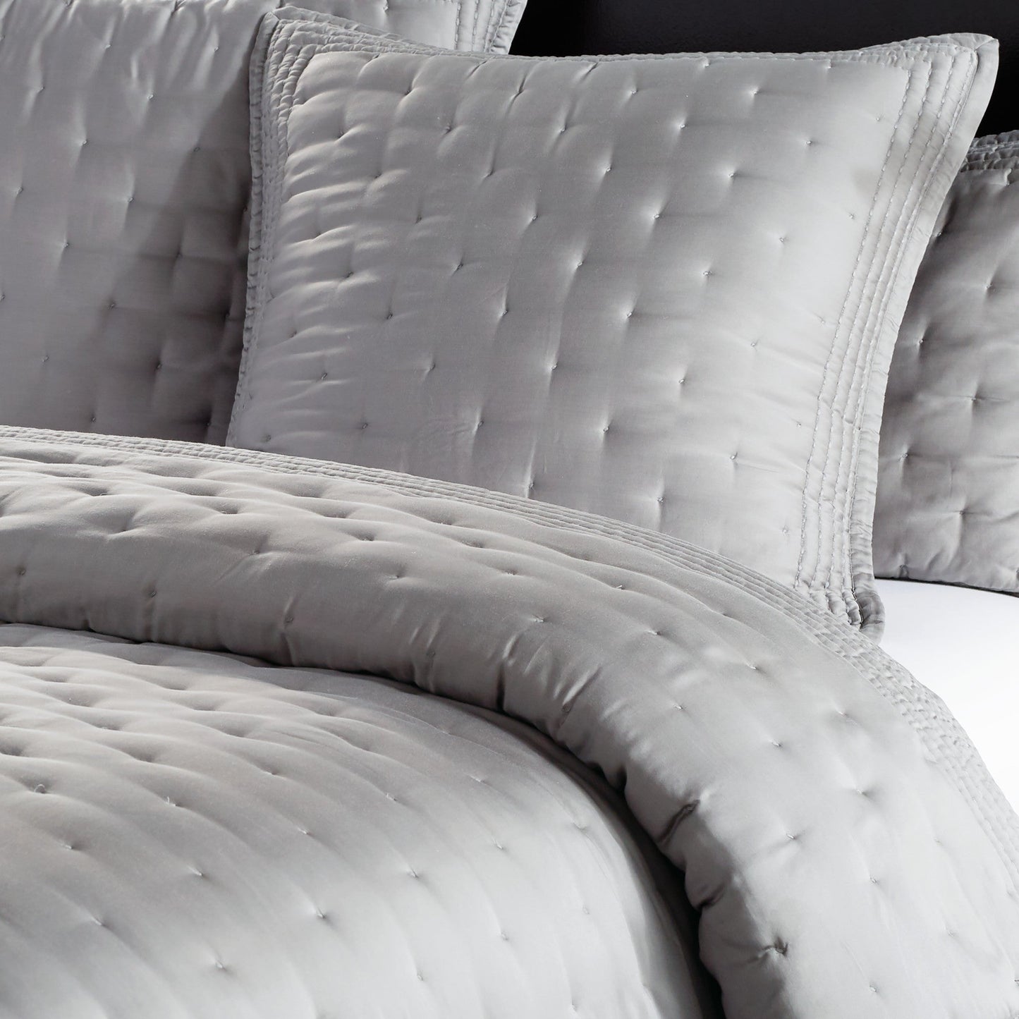 Donna Karan Essential Silk Blend Quilt Sammlung