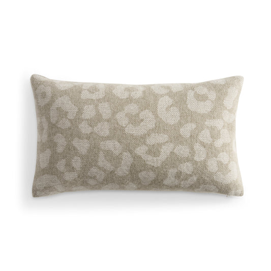 DKNY Faux Cashmere Leopard Dekoratives Kissen