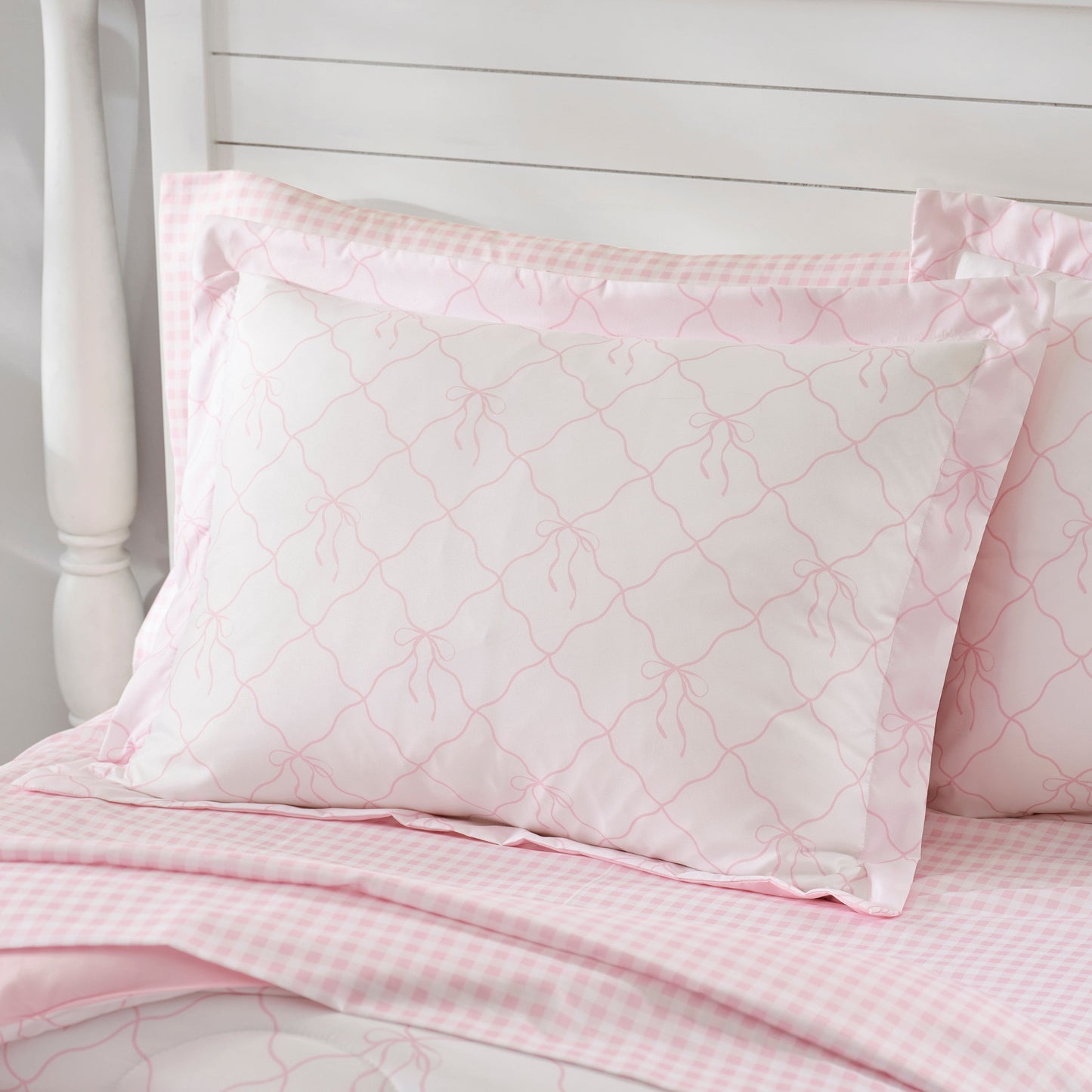 Dream Factory Bow Trellis Bett in einer Tasche