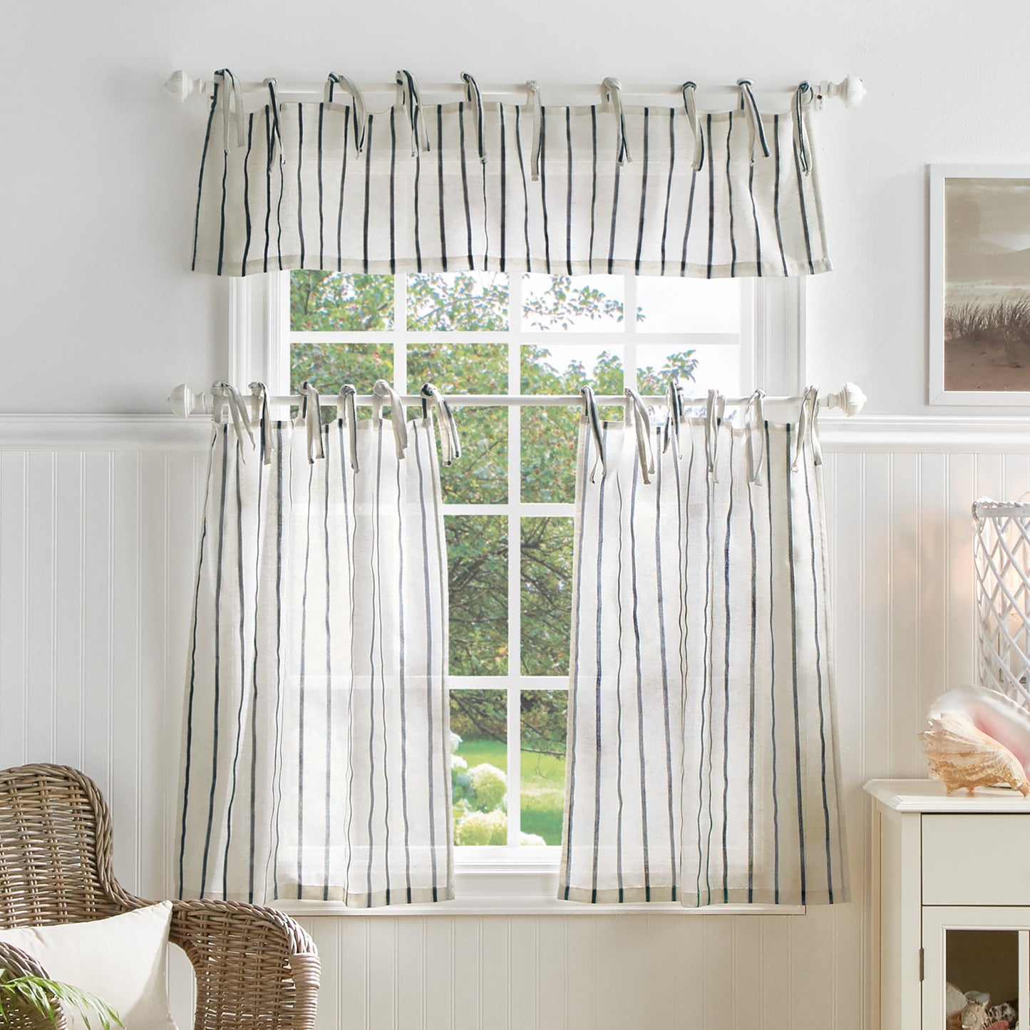 Martha Stewart Laguna Stripe Valance und Tier 3pc Set
