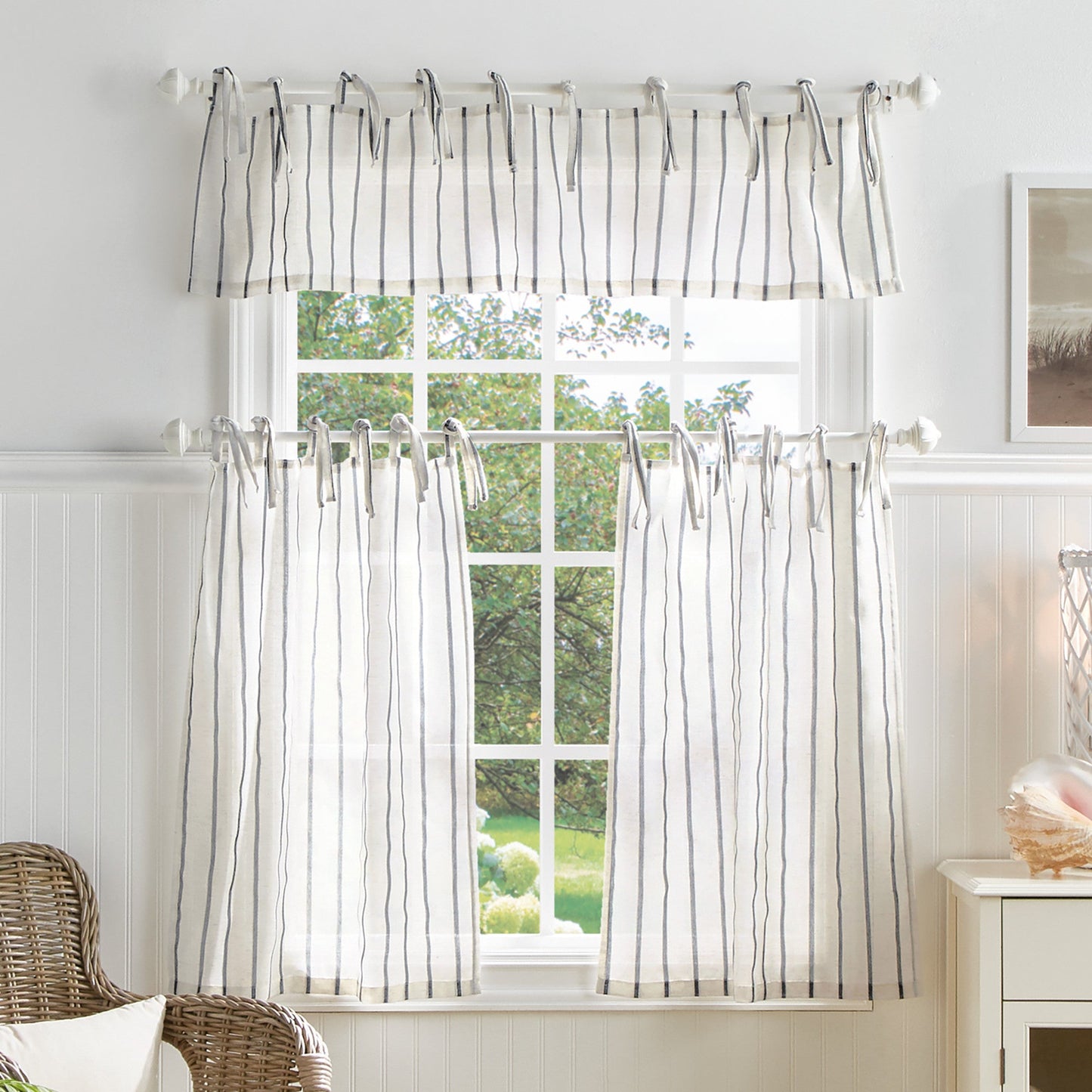 Martha Stewart Laguna Stripe Valance und Tier 3pc Set