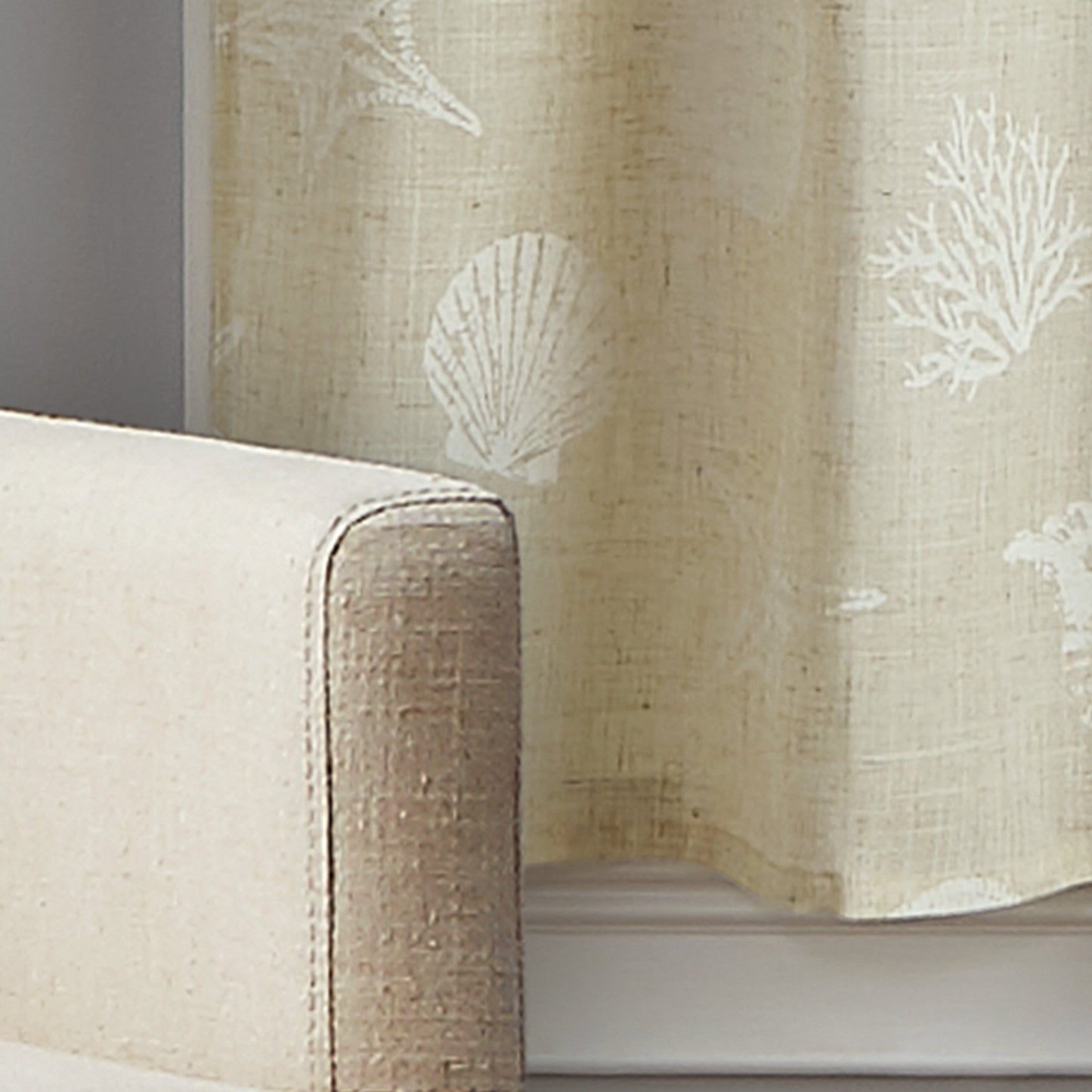 Destinations Seashells Tier Pair