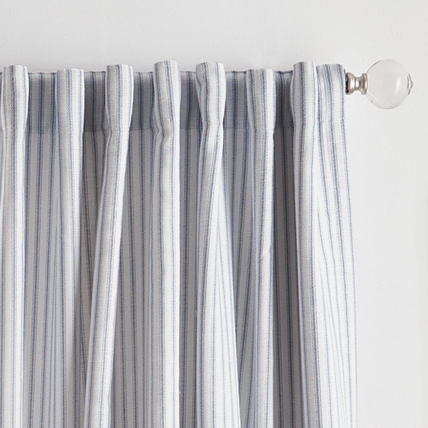 Martha Stewart Ticking Stripe Curtain Panel Paar