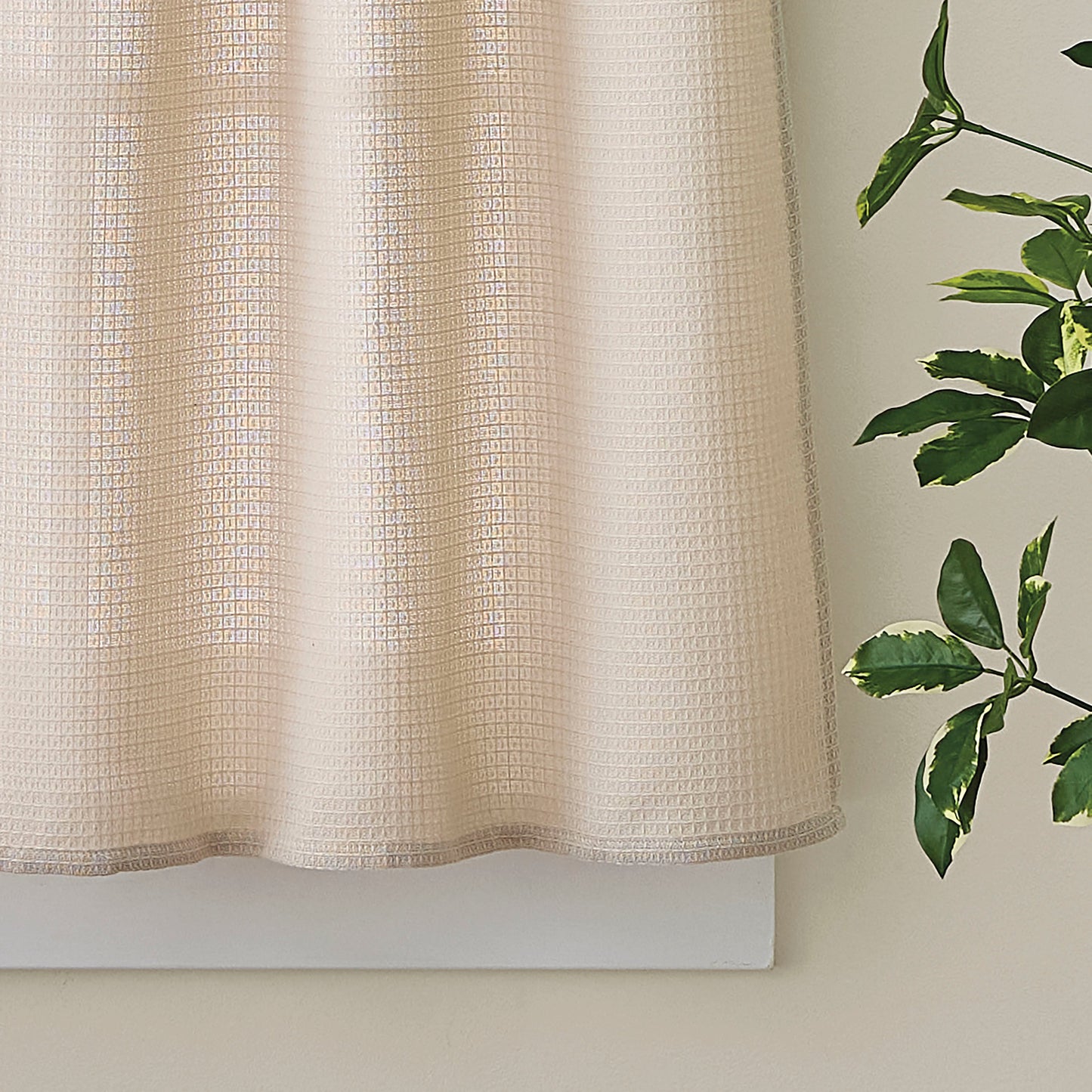 Curtainworks Eldridge Waffle 3-Piece Tier und Valance Set