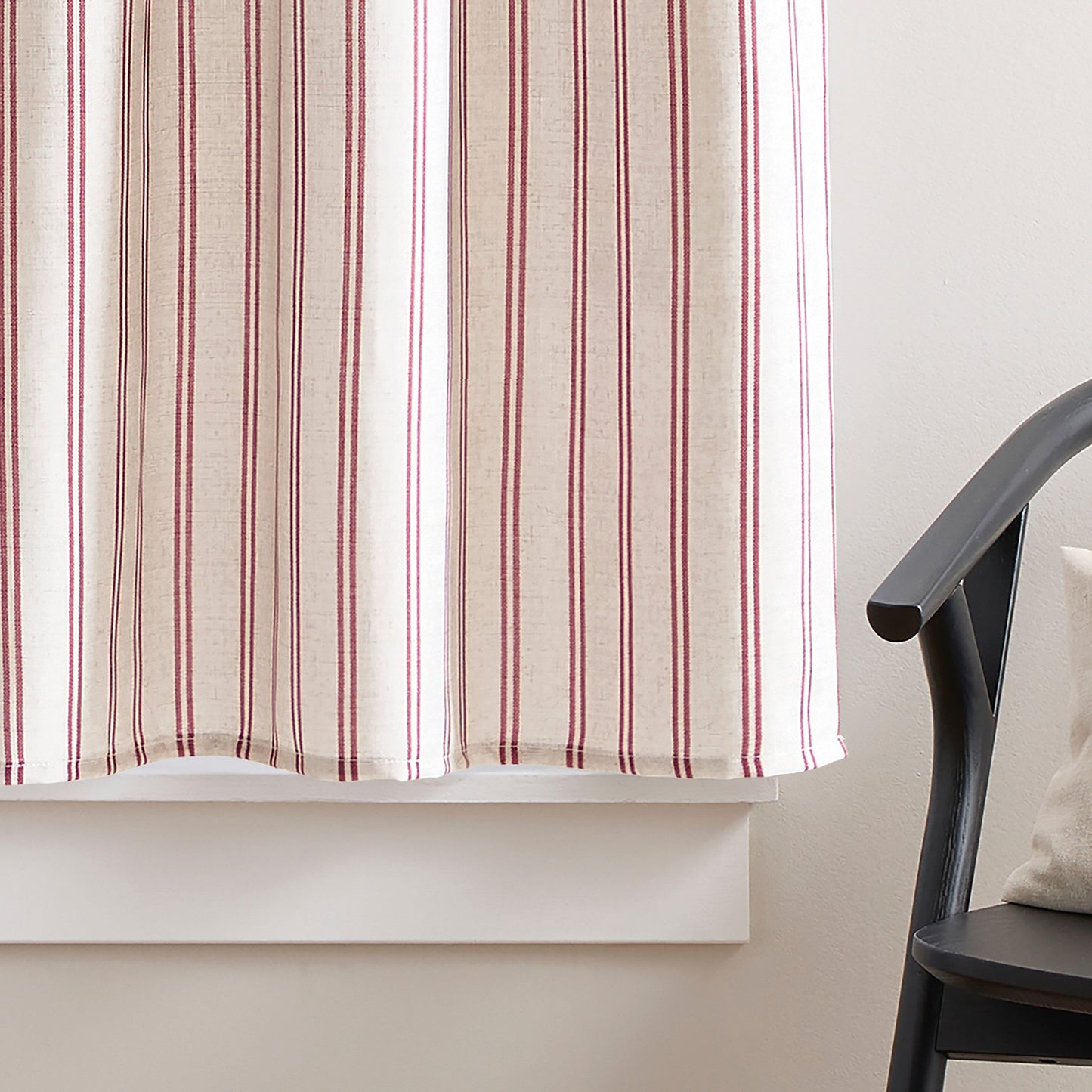 Curtainworks Banner Stripe 3-teiliges Tier und Valance Set