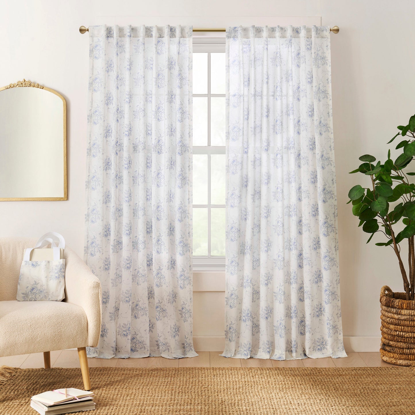 Peri Home Erbstück Rose Curtain Panel Paar und Tote Bag Set