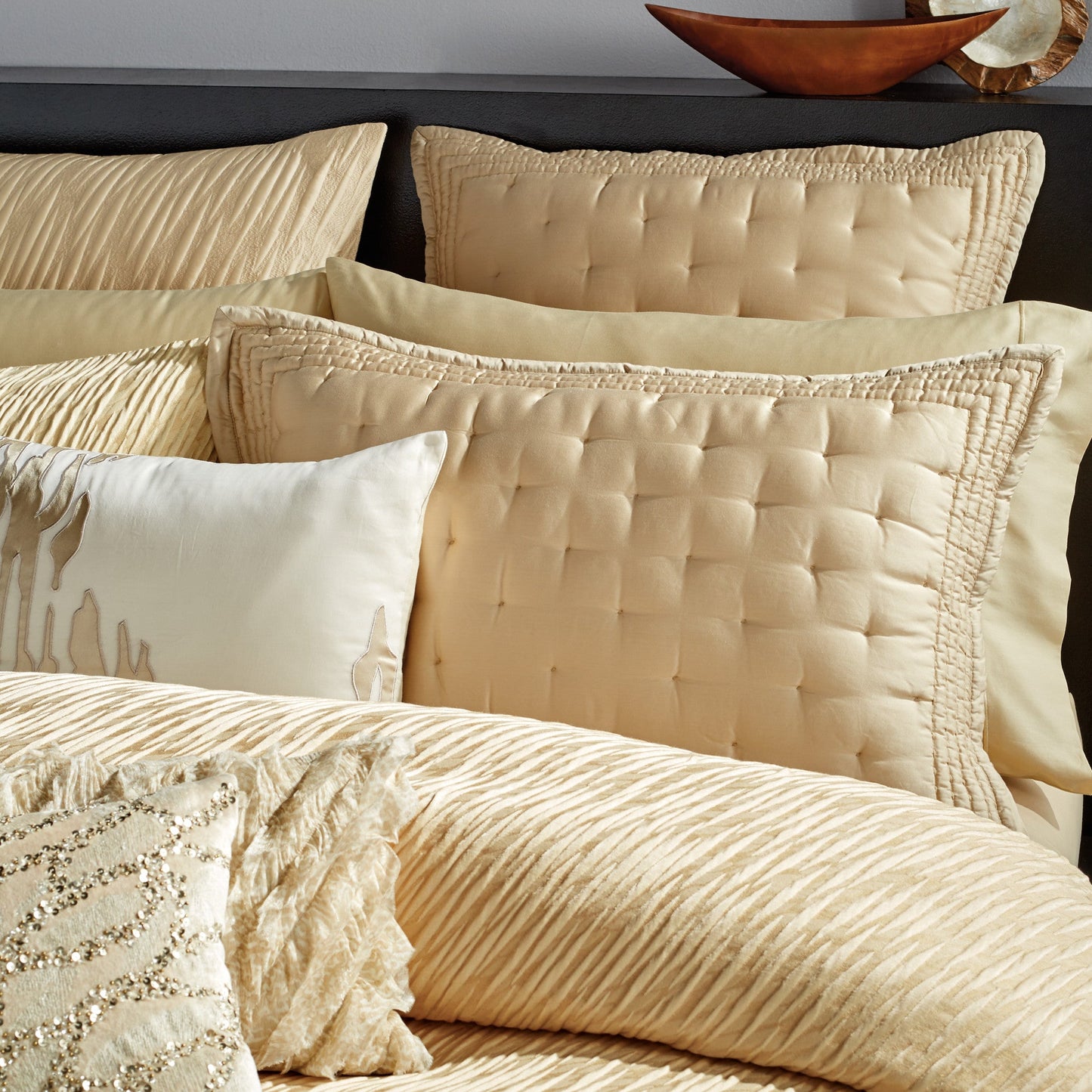 Donna Karan Gold Dust Duvet Collection (Deutsche Ausgabe)