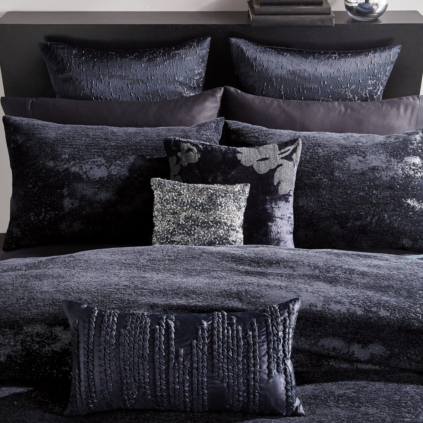 Donna Karan Sapphire Duvet Sammlung