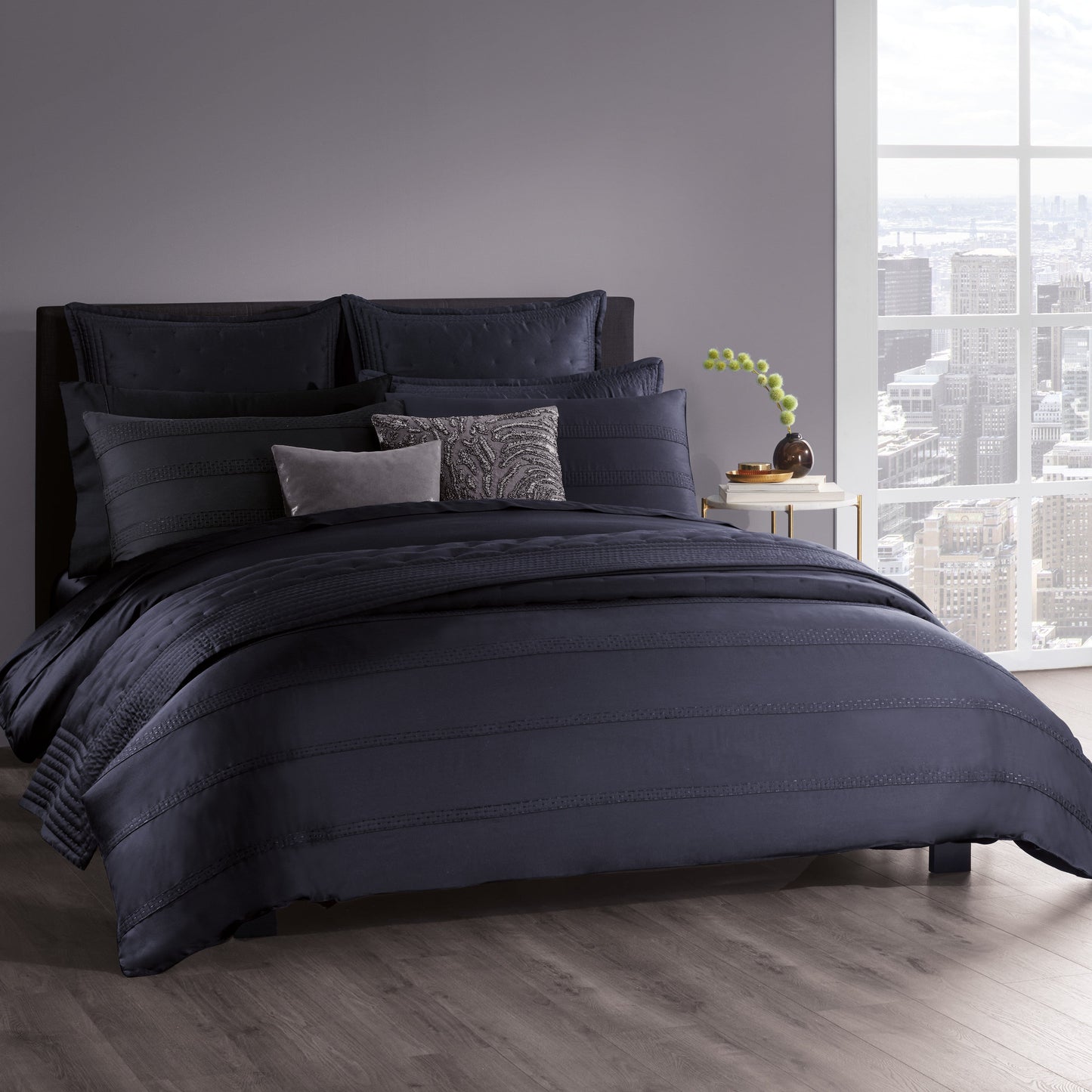 Donna Karan Essential Silk Stripe Duvet Sammlung