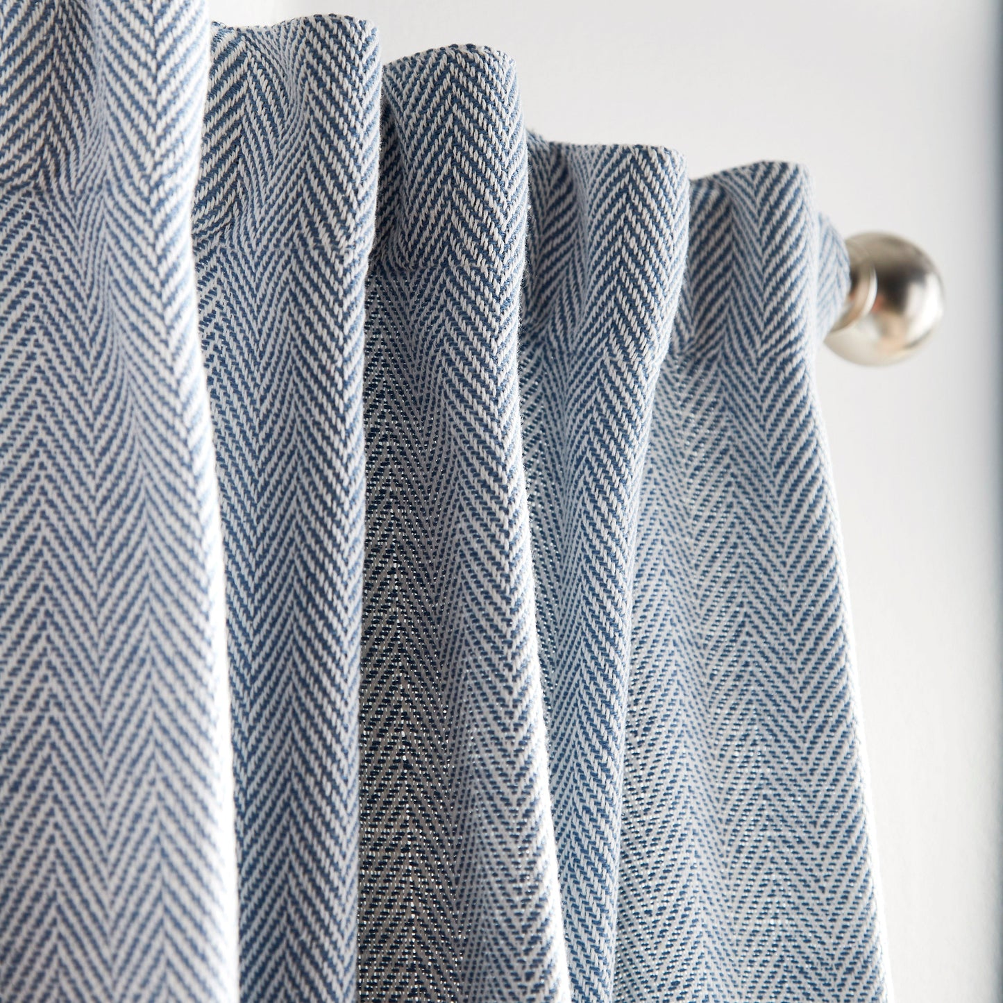 Peri Home Herringbone Backtab Curtain, Set von 2 Panels
