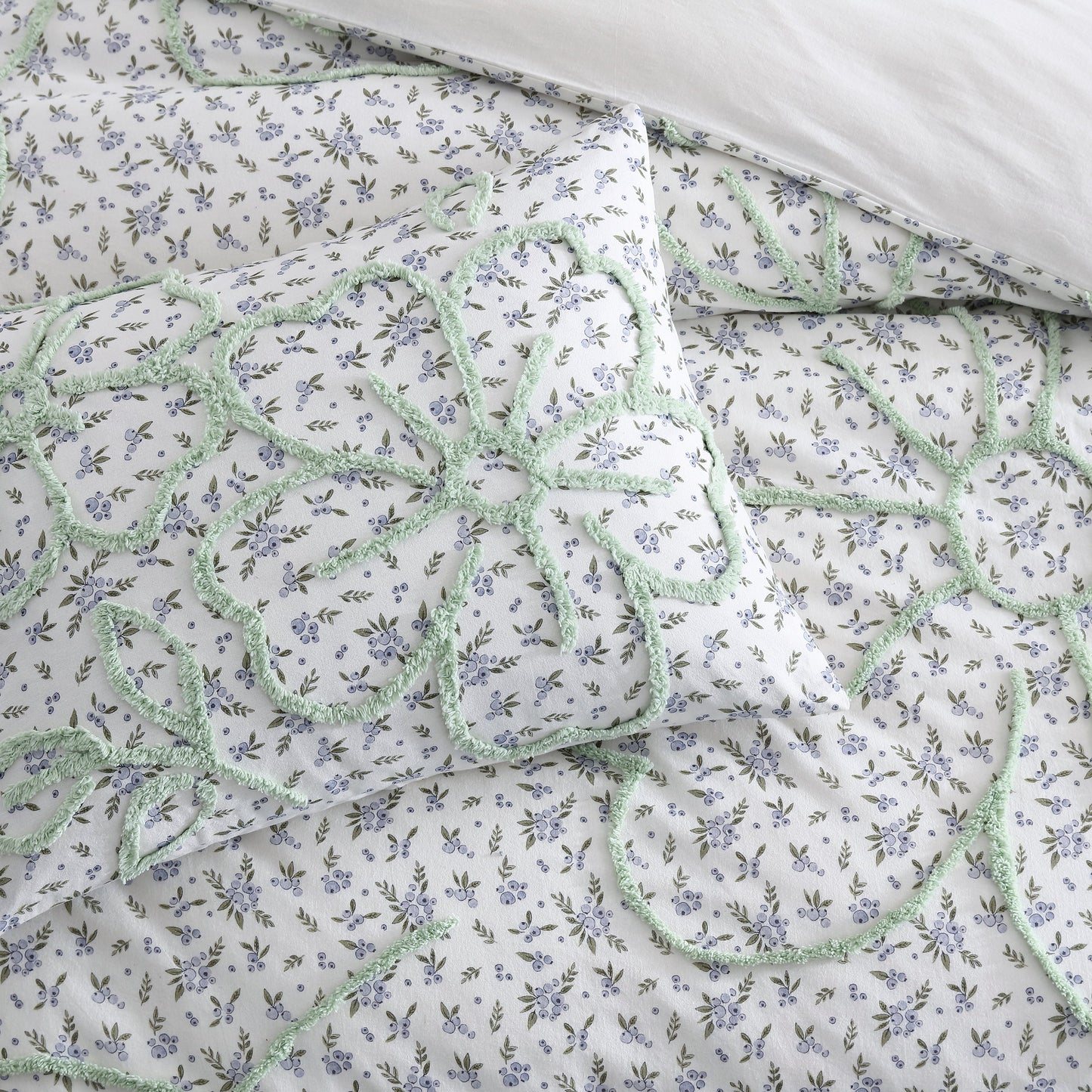 Peri Home Blaubeer Chenille Comforter Set