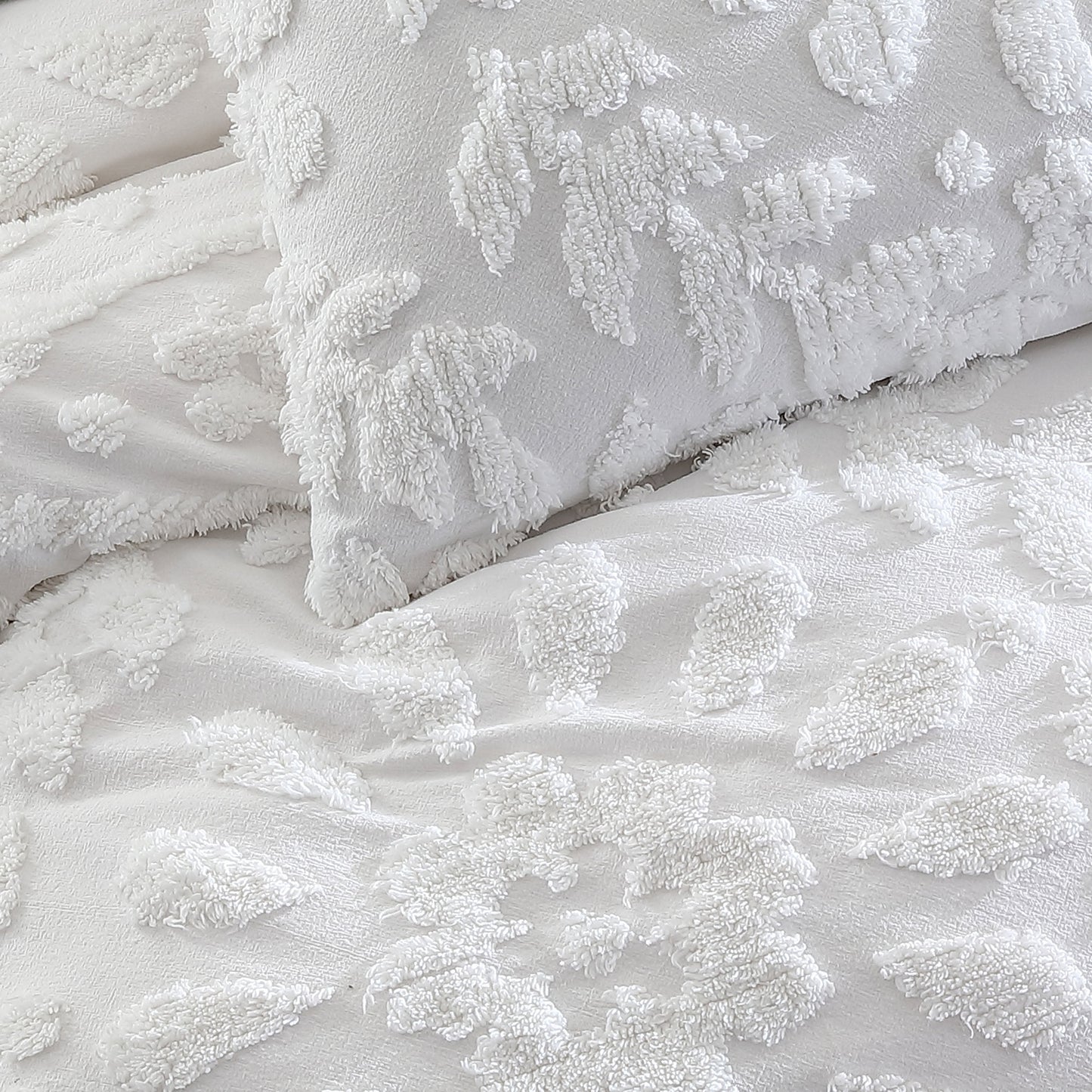 Peri Home Chenille Laurel Comforter Set Sammlung