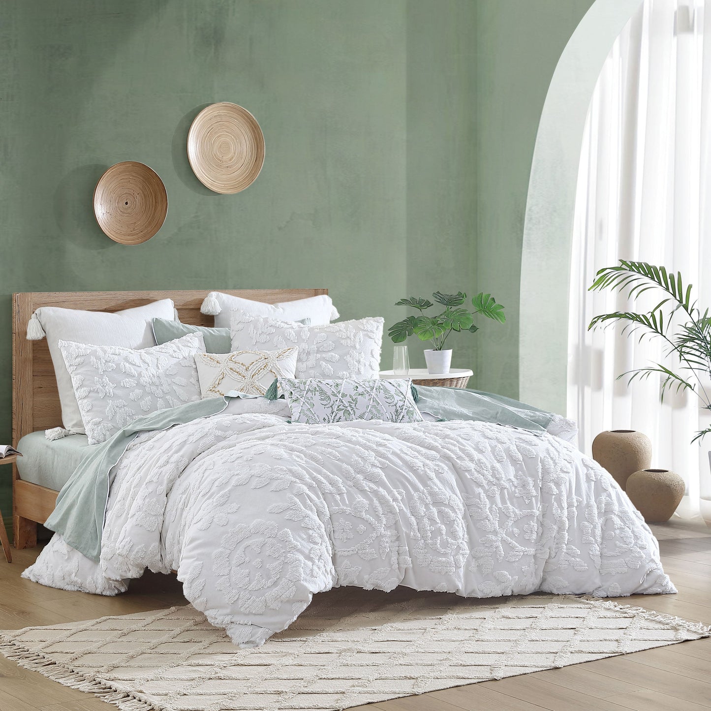 Peri Home Chenille Laurel Comforter Set Sammlung