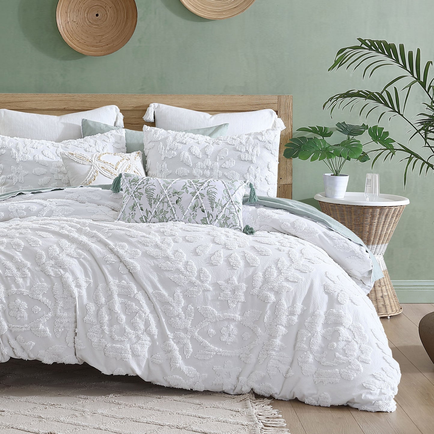 Peri Home Chenille Laurel Comforter Set Sammlung