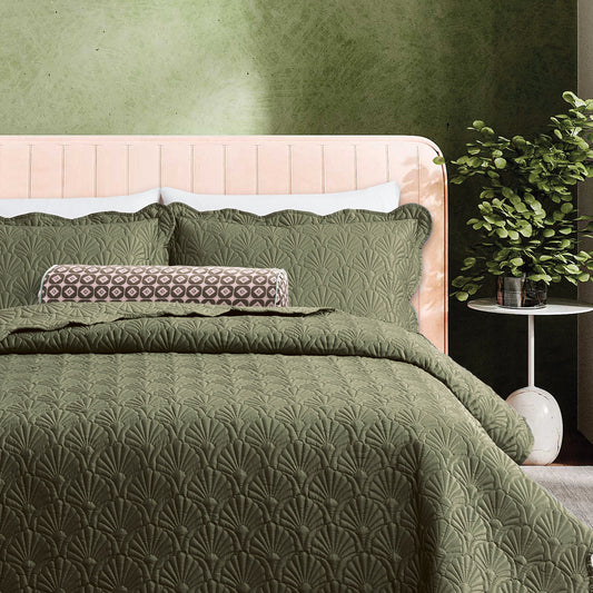 Ted Baker Deco Shells Quilt Set