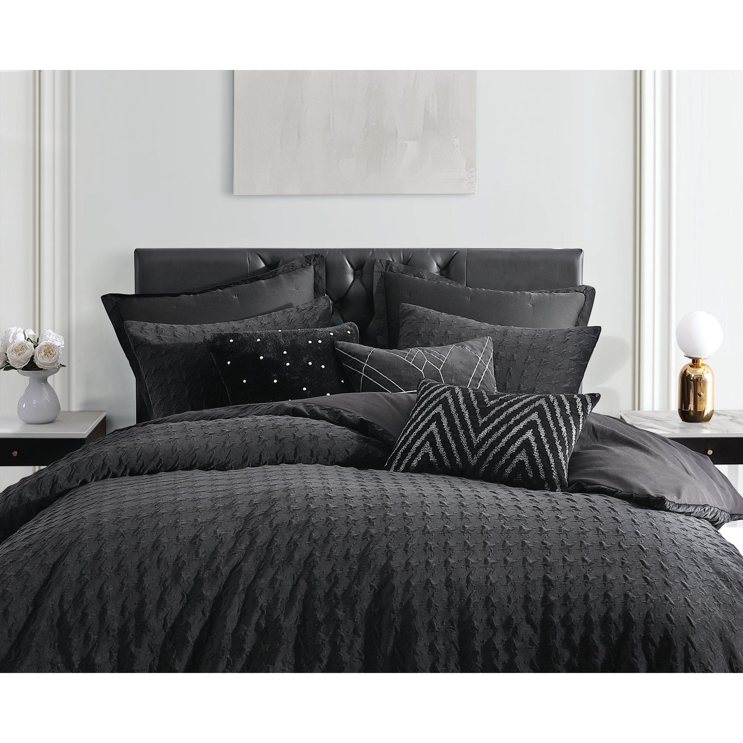 KARL LAGERFELD PARIS Samt Houndstooth Duvet Set