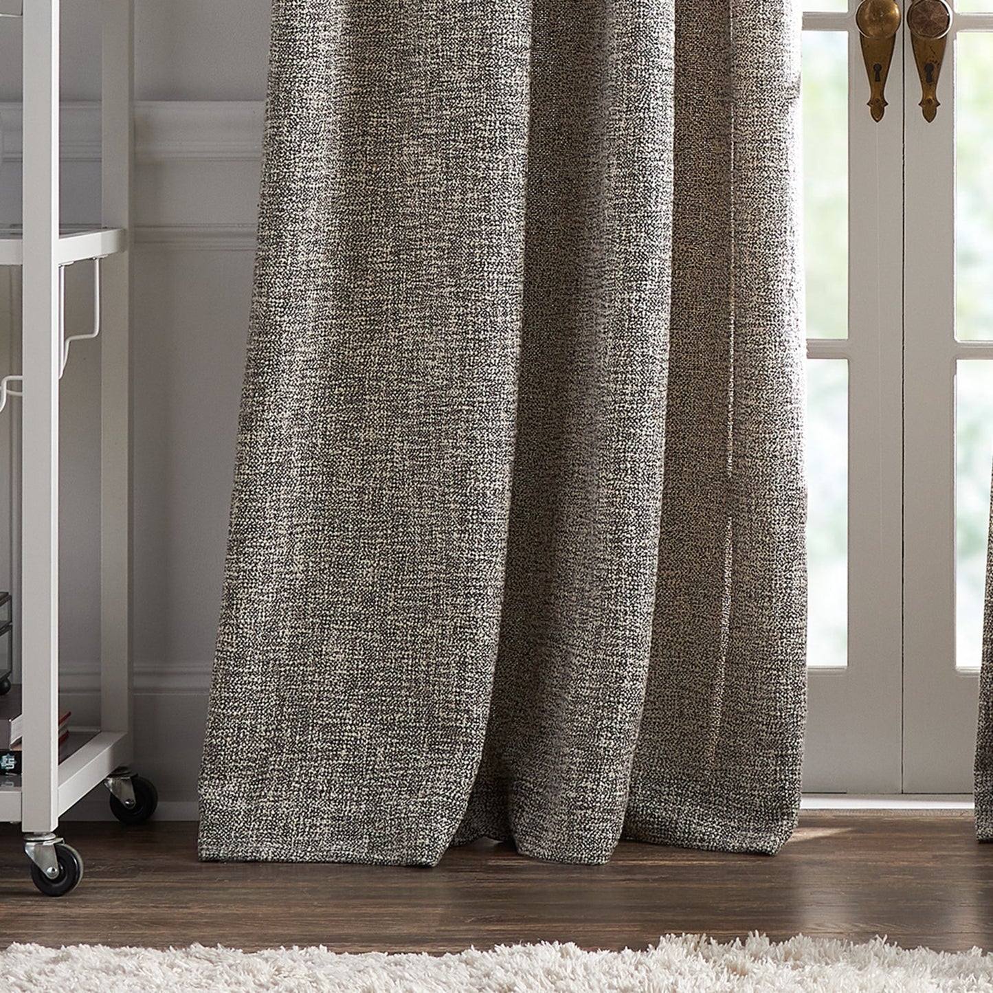 KARL LAGERFELD PARIS Cosette Curtain Panel Paar