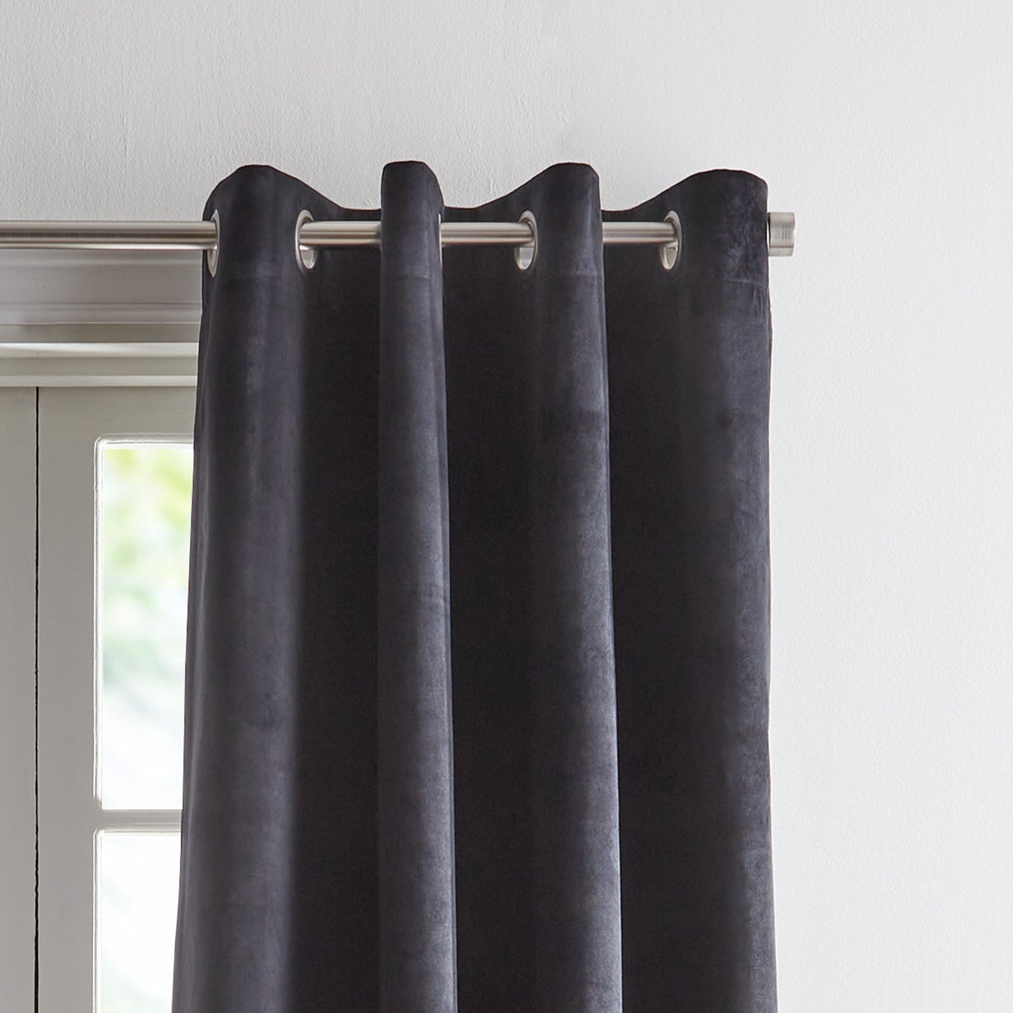 KARL LAGERFELD PARIS Velvet Blackout Grommet Curtain Panel Paar