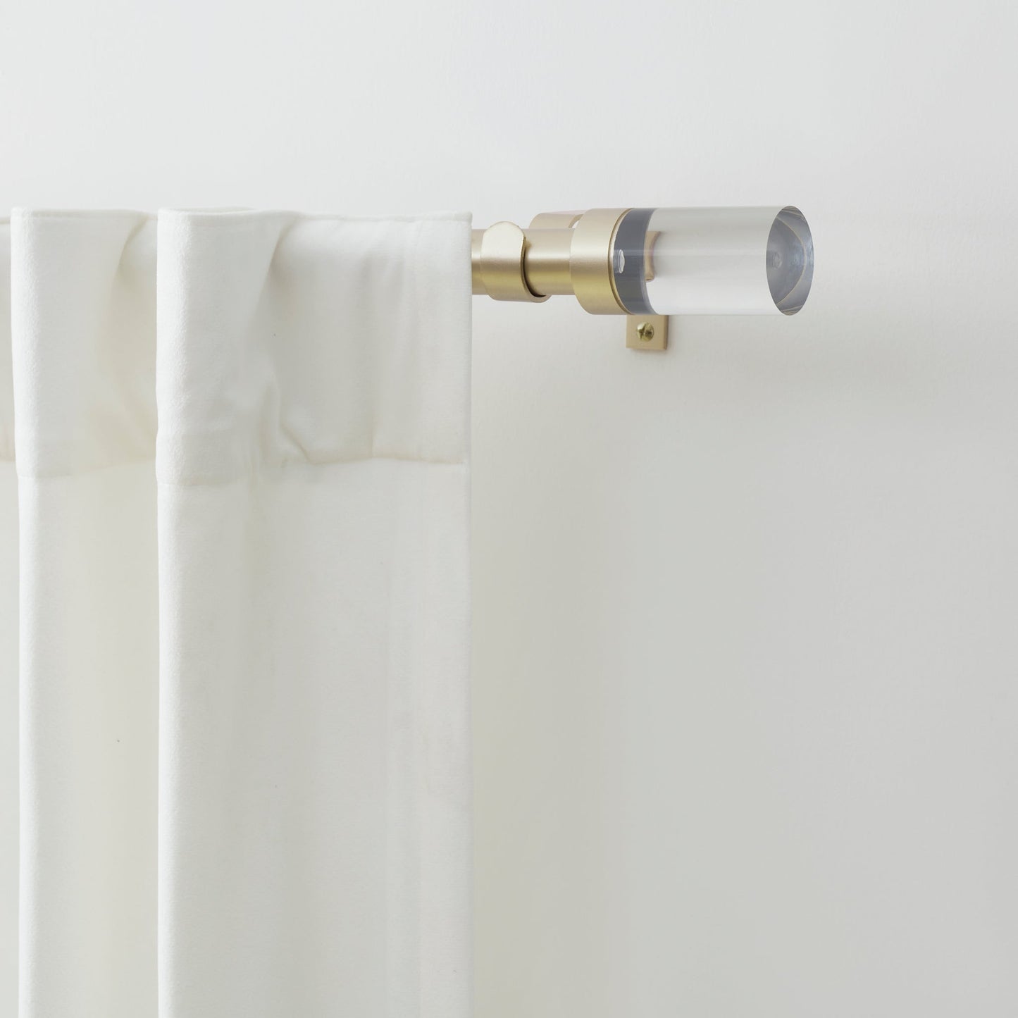 DKNY Liam Curtain Rod Set